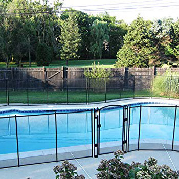 Best Pool Fence – (Reviews & Buying Guide 2020)